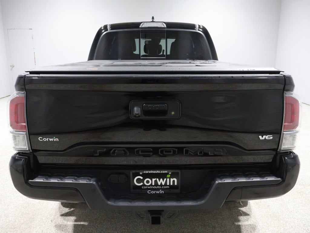 2023 Toyota Tacoma TRD Sport photo 3