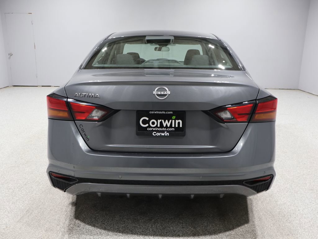 2024 Nissan Altima 2.5 S photo 3