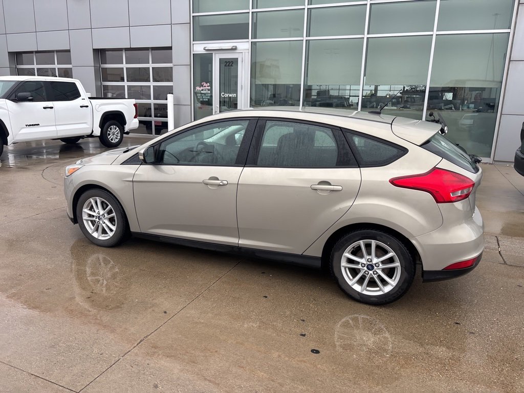 2015 Ford Focus SE photo 3