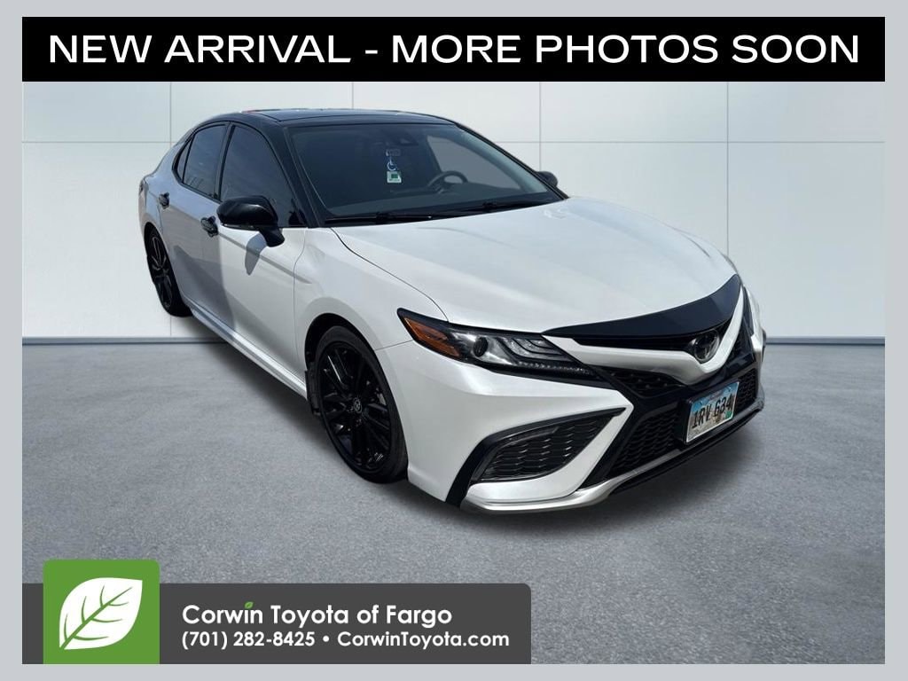2023 Toyota Camry XSE AWD's photo