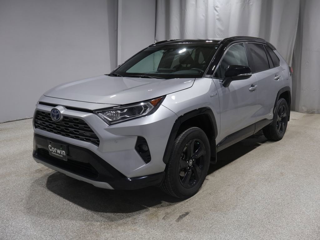 2021 Toyota RAV4 Hybrid XSE photo 3