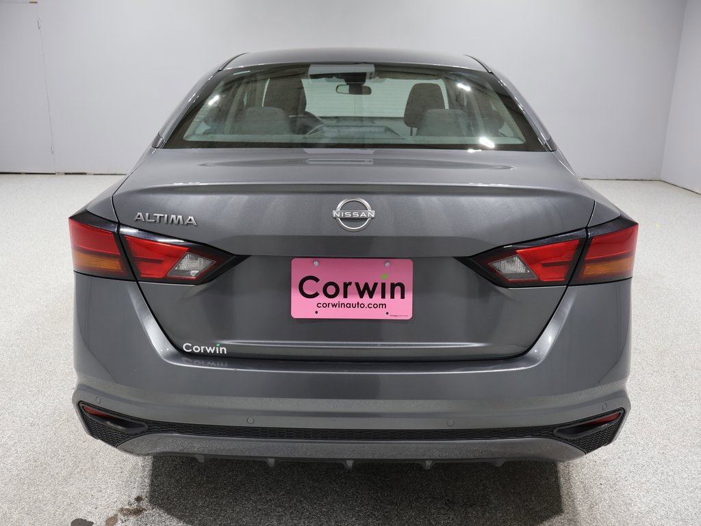 2024 Nissan Altima 2.5 S photo 3