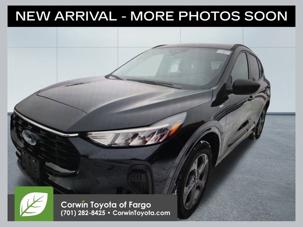 2024 Ford Escape ST-Line's photo