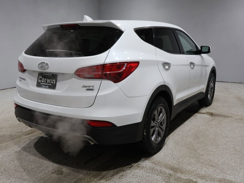 2015 Hyundai Santa Fe Sport photo 2
