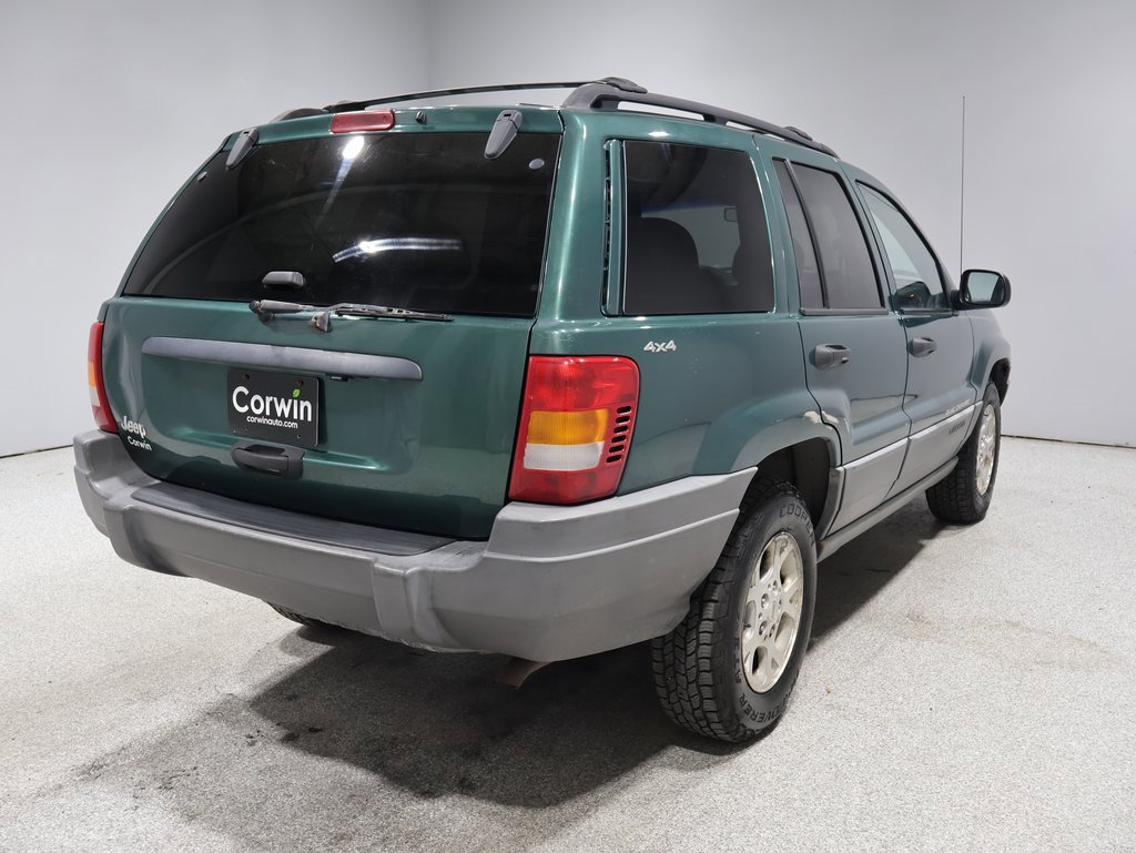 Used 2000 Jeep Grand Cherokee Laredo with VIN 1J4GW48S9YC165883 for sale in Fargo, ND