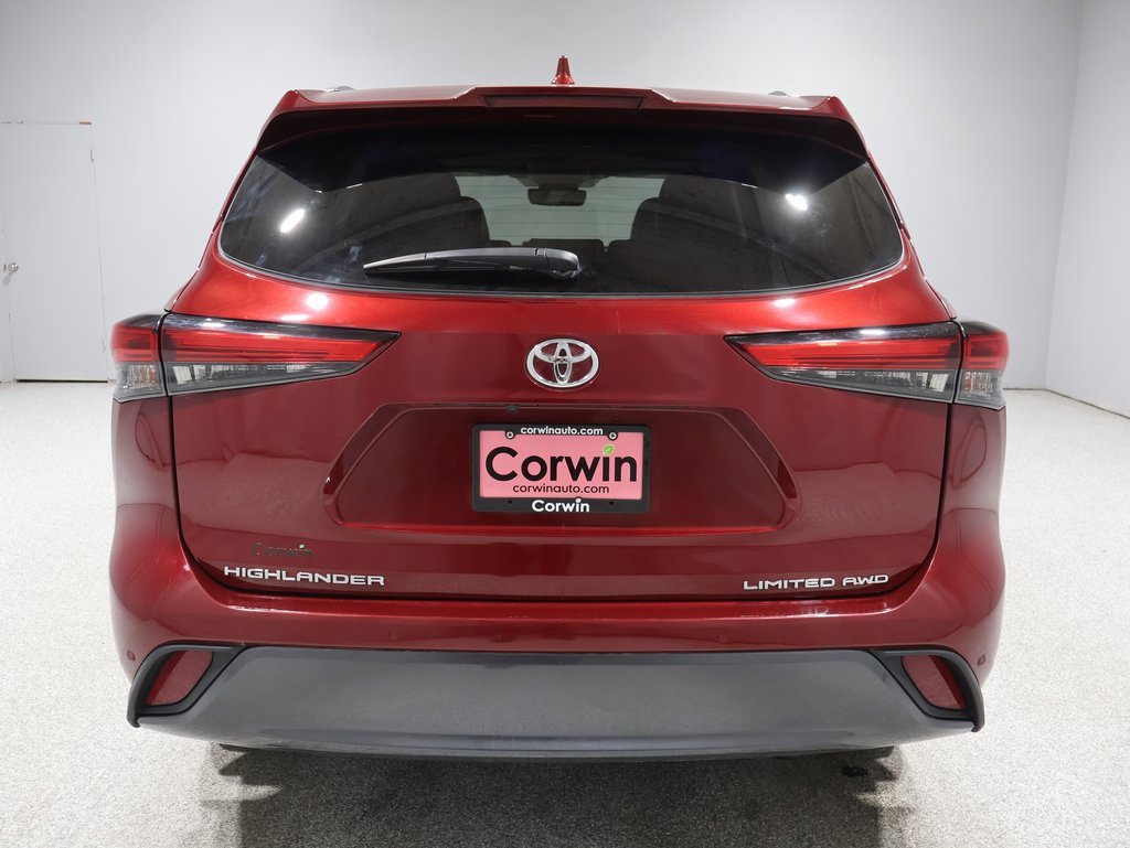 2022 Toyota Highlander Limited photo 3