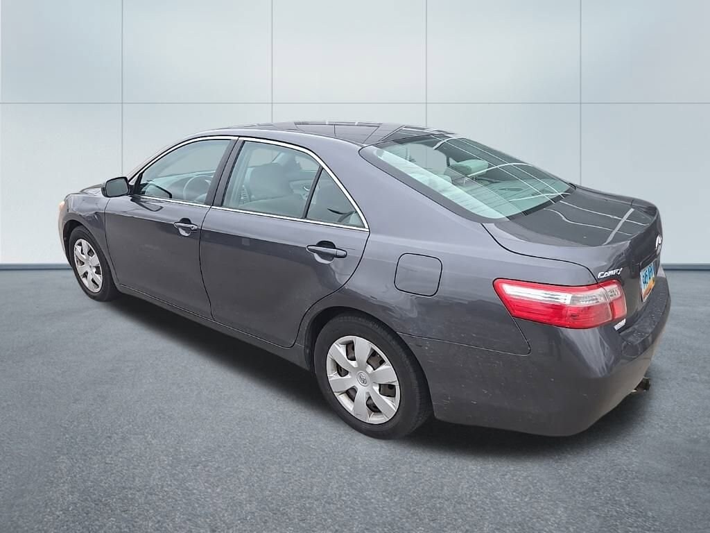 Used 2009 Toyota Camry LE Sedan