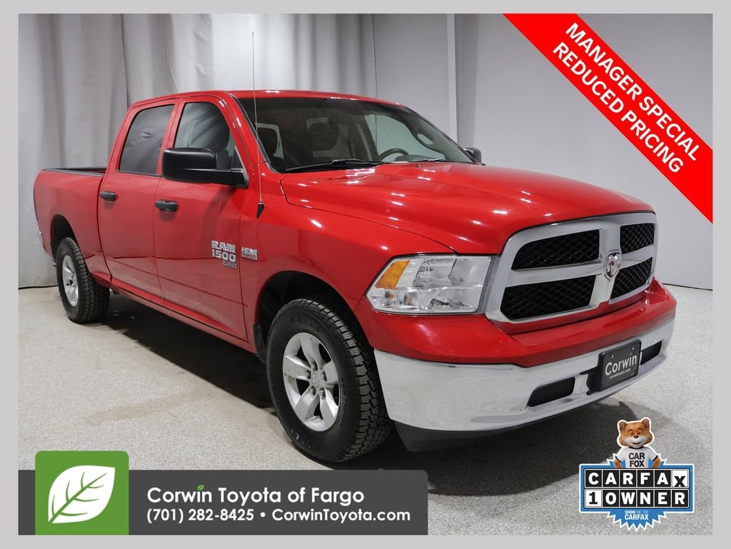 2023 RAM 1500 Classic SLT 4x4 Crew Cab 6'4's photo