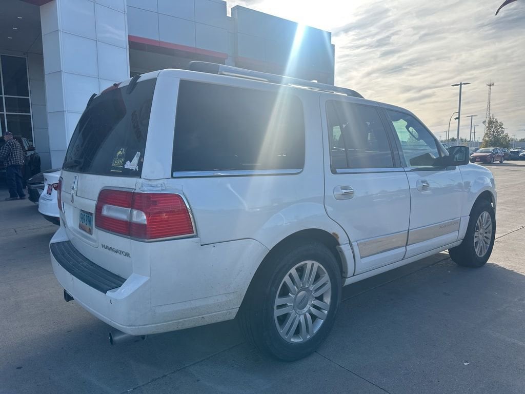 Used 2014 Lincoln Navigator Base with VIN 5LMJJ2J57EEL00743 for sale in Fargo, ND