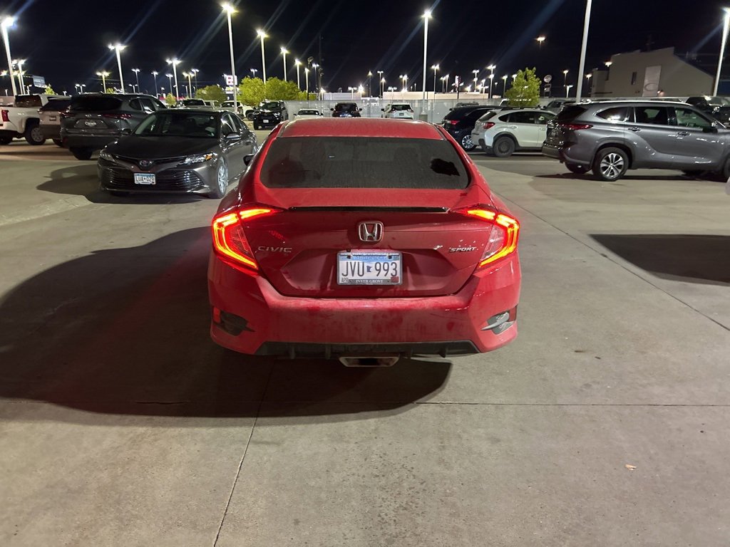 2019 Honda Civic Sport photo 4