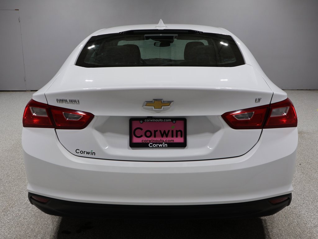 2023 Chevrolet Malibu 1LT photo 3