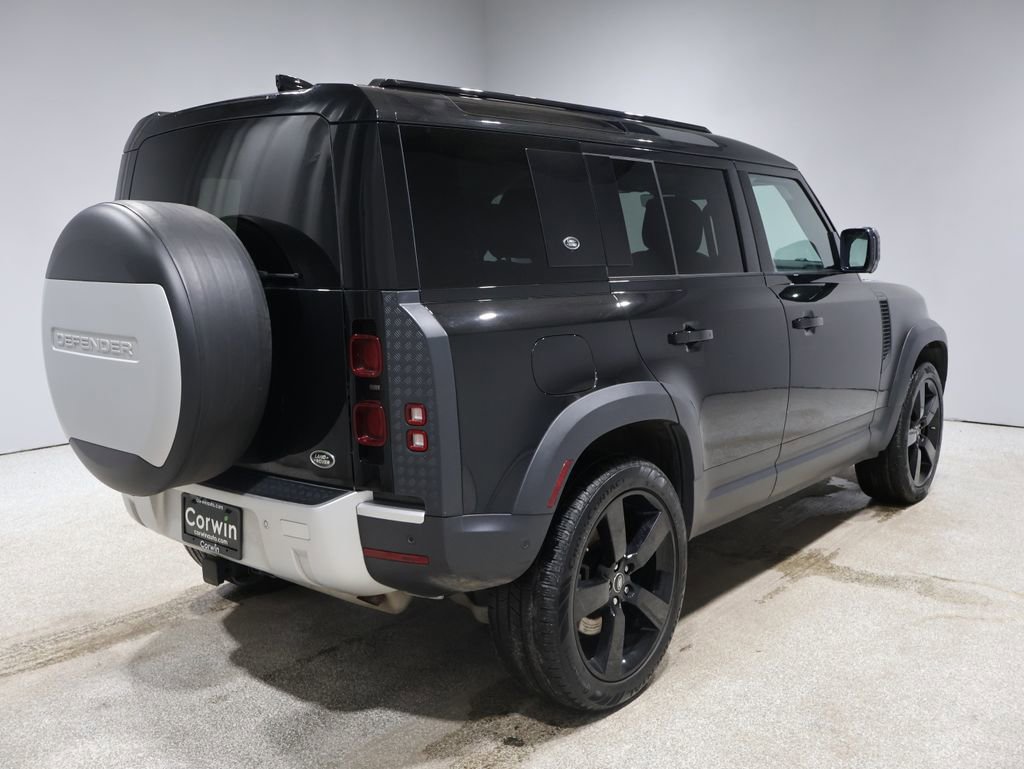 2020 Land Rover Defender 110 HSE photo 2