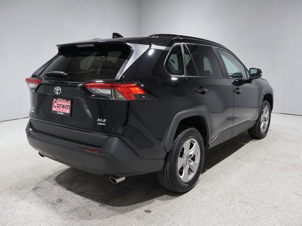Used 2022 Toyota RAV4 XLE SUV