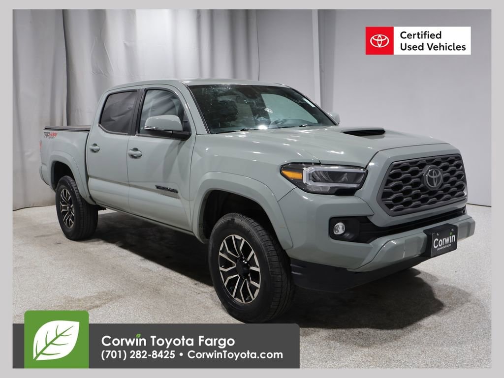 2023 Toyota Tacoma TRD Sport's photo