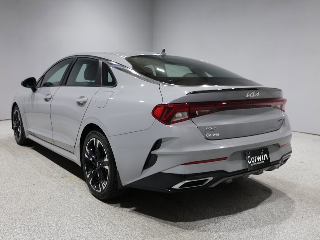 2022 Kia K5 GT-Line photo 4