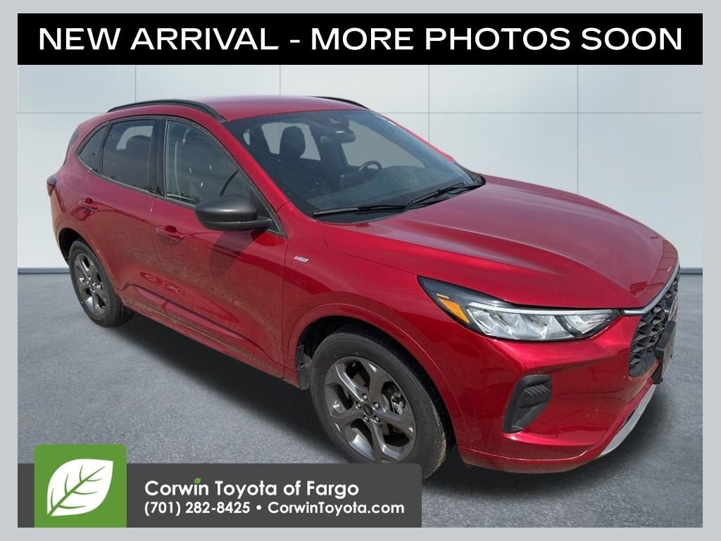 2024 Ford Escape ST-Line AWD's photo