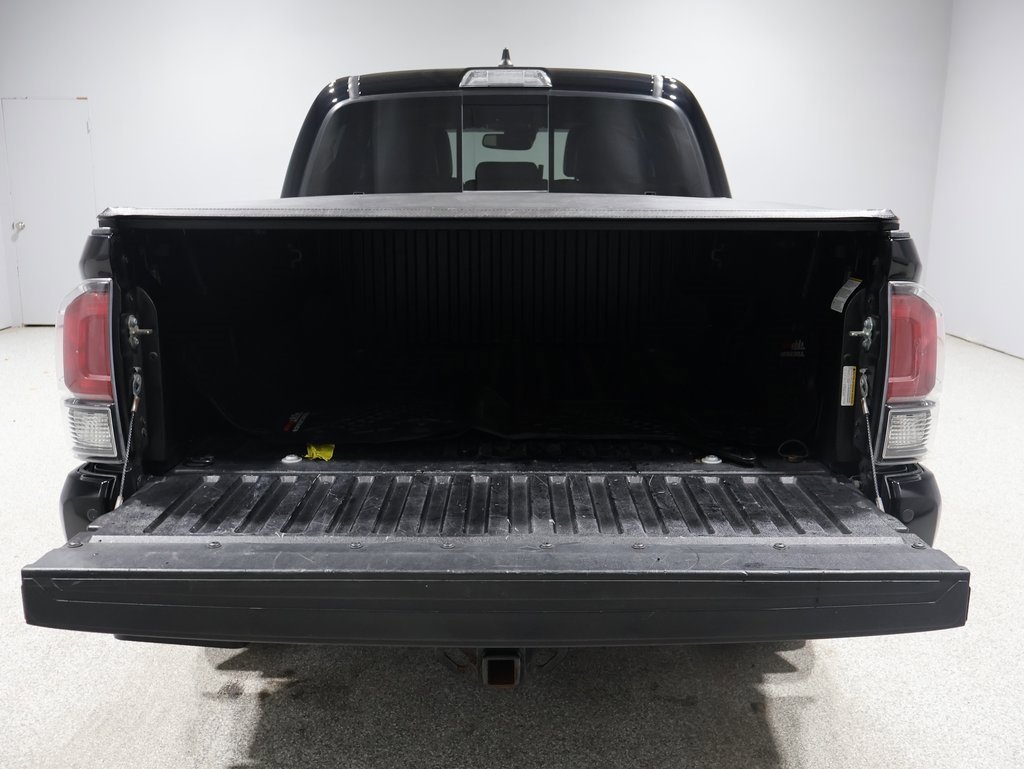 2021 Toyota Tacoma TRD Pro photo 3