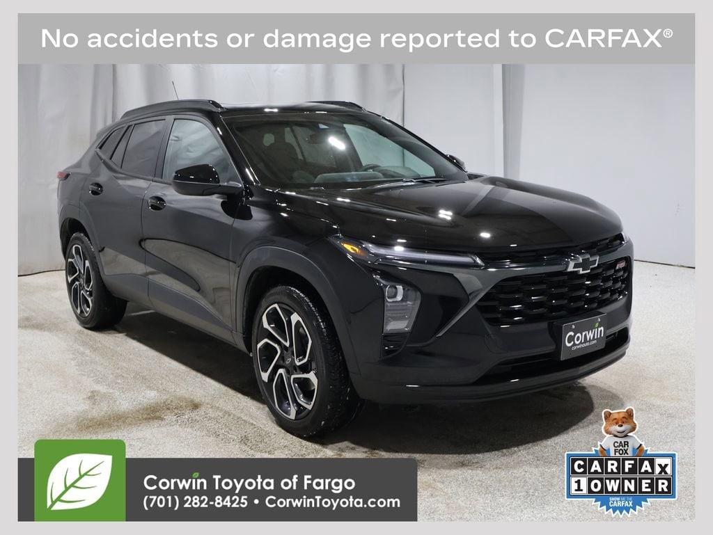 2024 Chevrolet Trax RS's photo