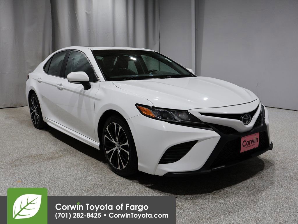 2018 Toyota Camry SE