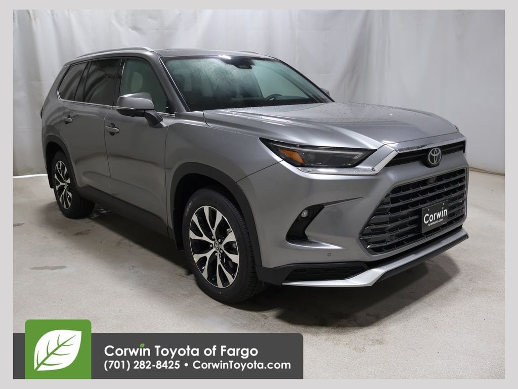 2026 Toyota Grand Highlander Hybrid MAX Limited AWD's photo