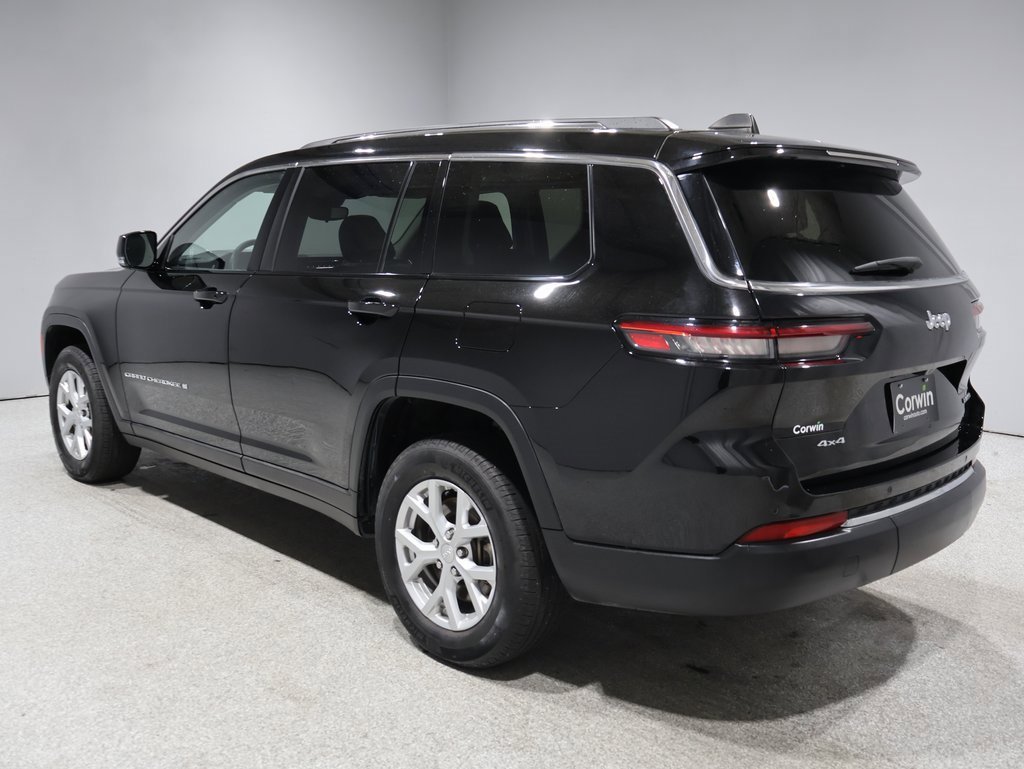 2023 Jeep Grand Cherokee Limited photo 3