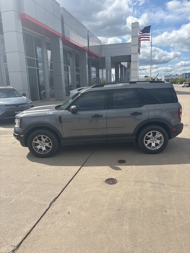 2021 Ford Bronco Sport Base photo 2