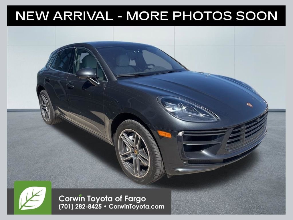 2021 Porsche Macan Turbo