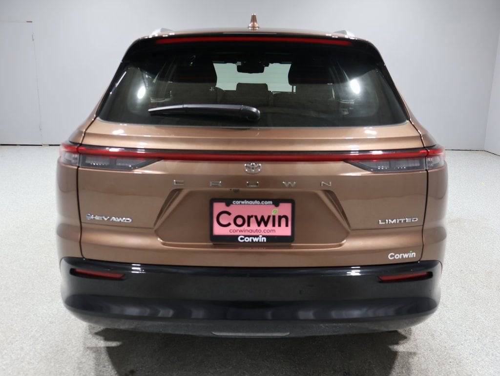 Used 2025 Toyota Crown Signia Limited SUV