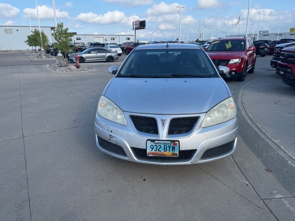 Used 2010 Pontiac G6 Base with VIN 1G2ZA5E03A4114972 for sale in Fargo, ND