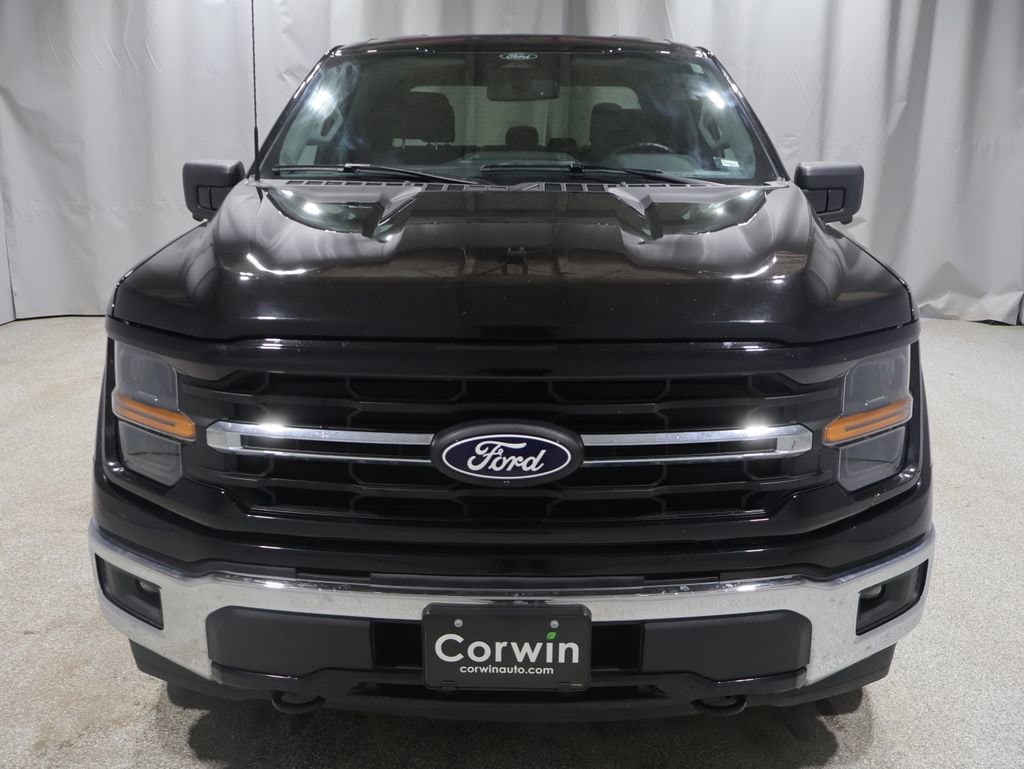 2024 Ford F-150 XLT photo 3