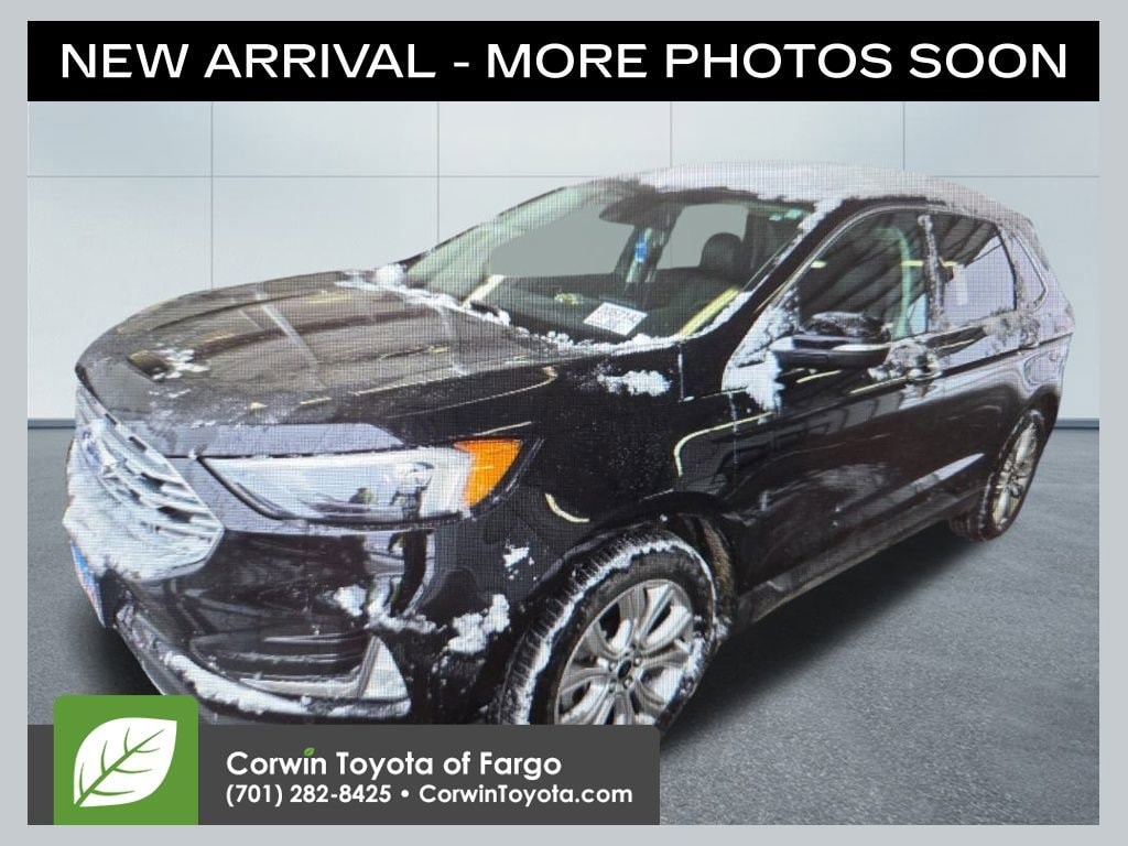 2023 Ford Edge Titanium
