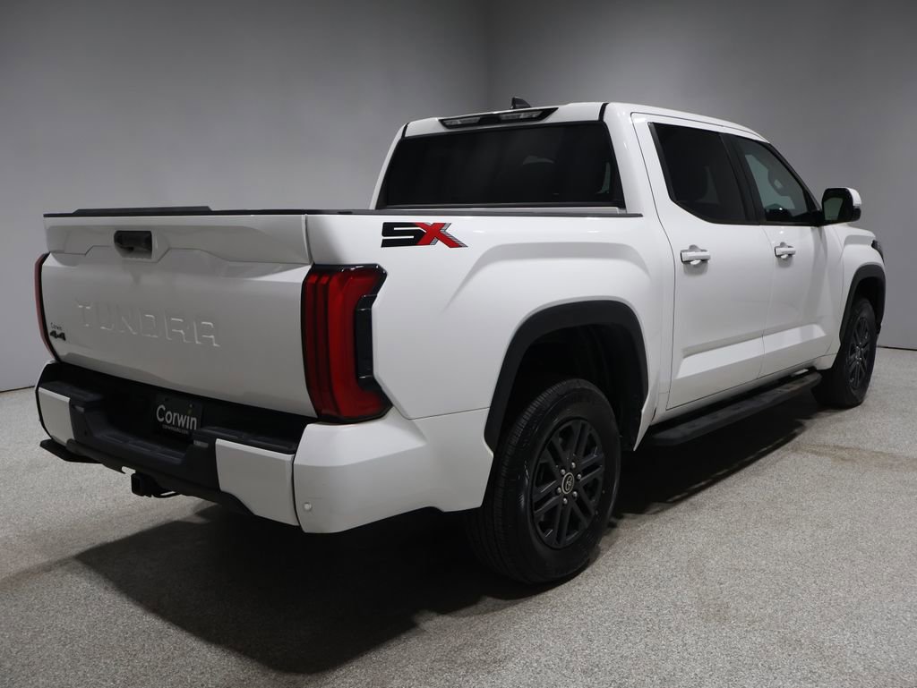 2024 Toyota Tundra SR5 photo 2