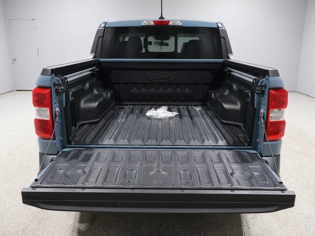 2022 Ford Maverick XLT photo 3