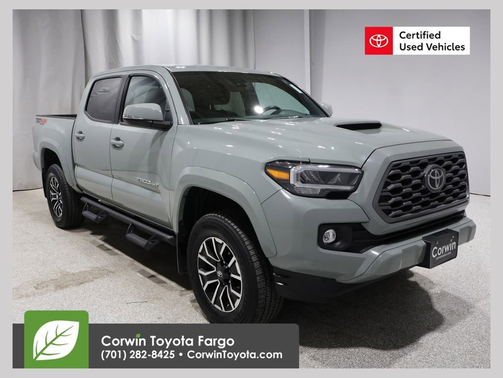 2022 Toyota Tacoma TRD Sport's photo