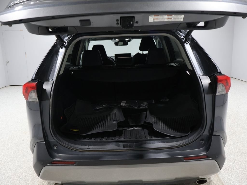 2023 Toyota RAV4 Limited photo 2