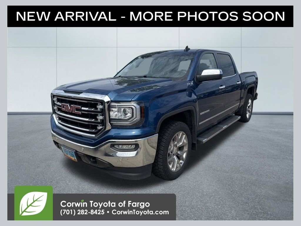2018 GMC Sierra 4WD Crew Cab Short Box SLT's photo