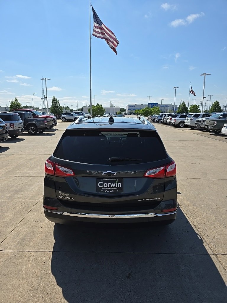 2020 Chevrolet Equinox Premier photo 4