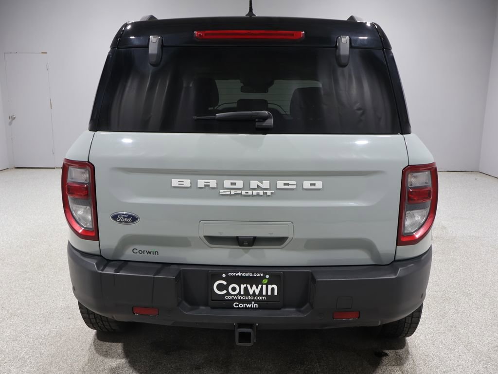 2021 Ford Bronco Sport Outer Banks photo 2