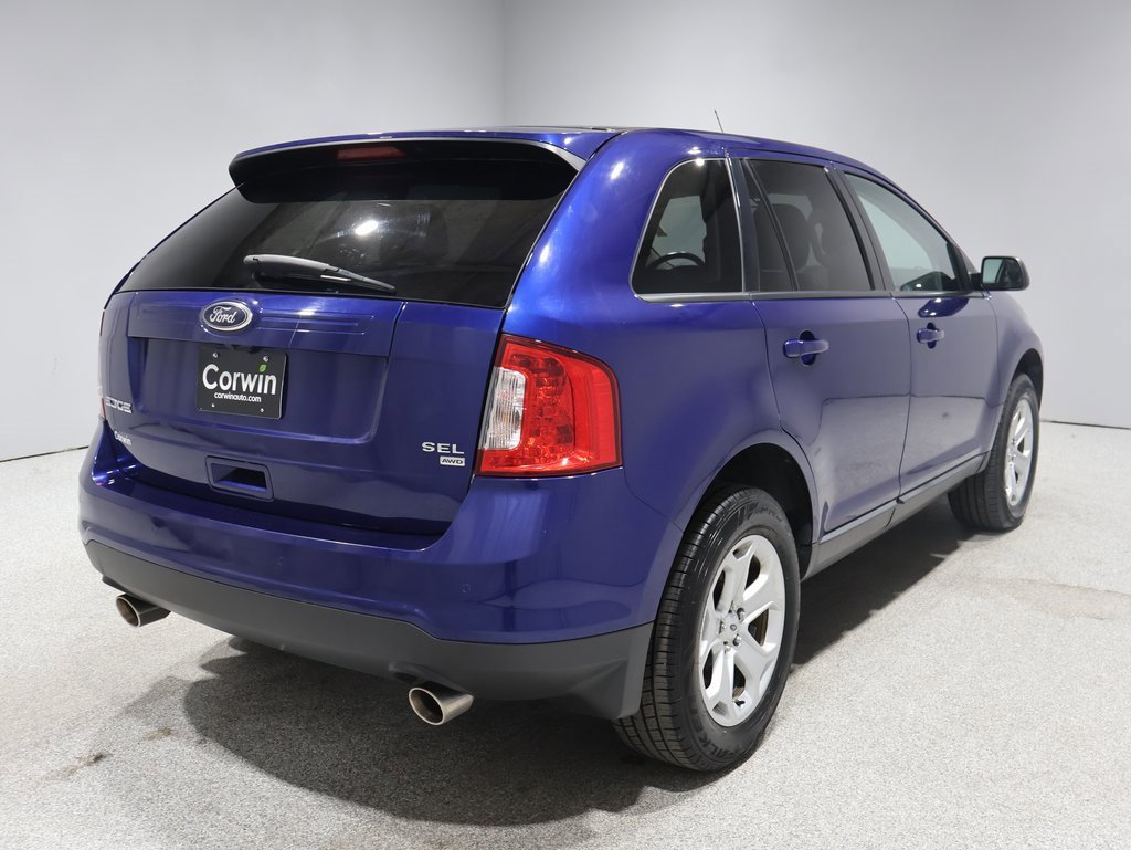 2013 Ford Edge SEL photo 2