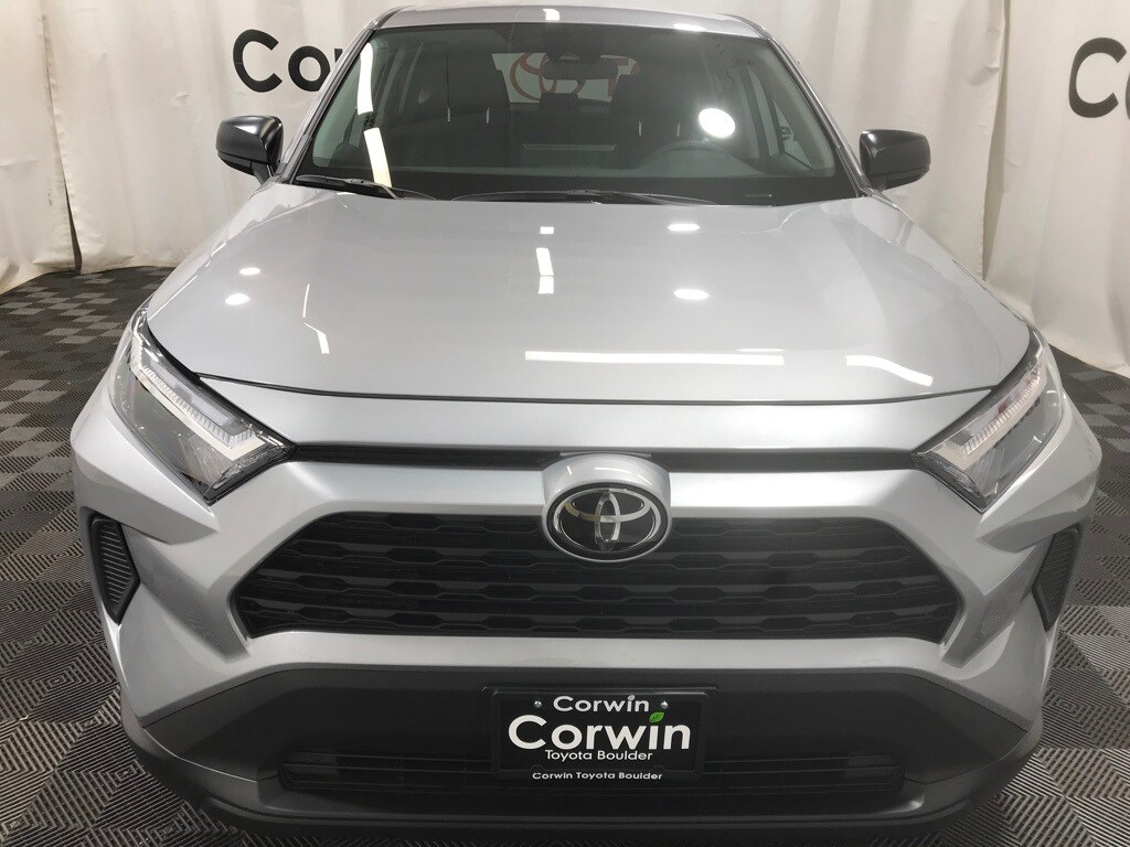 2025 Toyota RAV4 LE photo 2