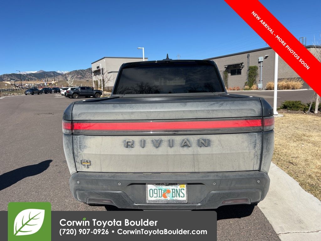 2022 Rivian R1T Adventure photo 4