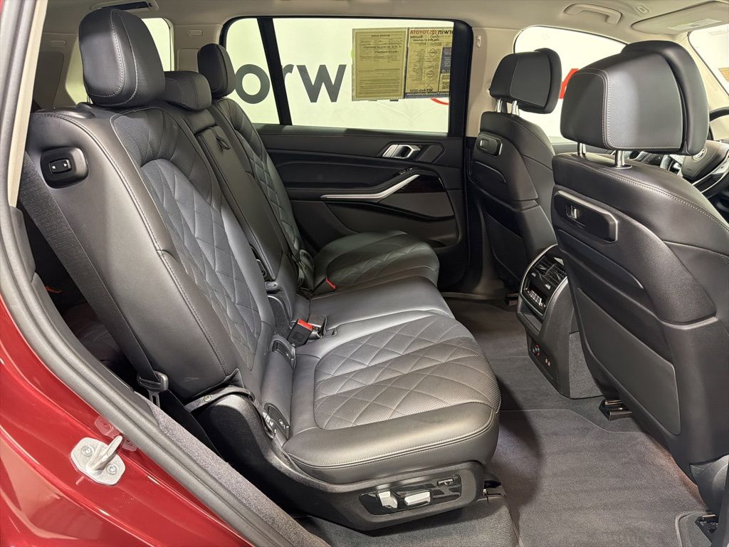2024 BMW X7 40i - Photo 14