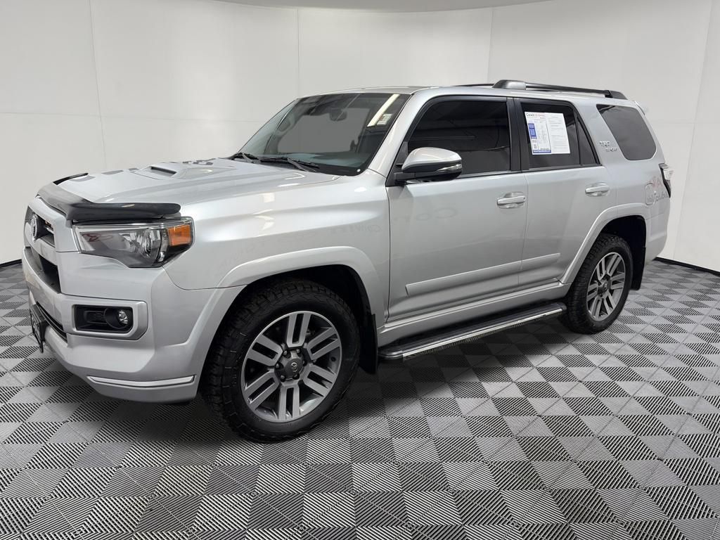 2022 Toyota 4Runner TRD Sport - Photo 4