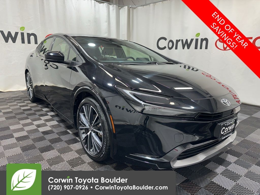 2025 Toyota Prius Limited's photo