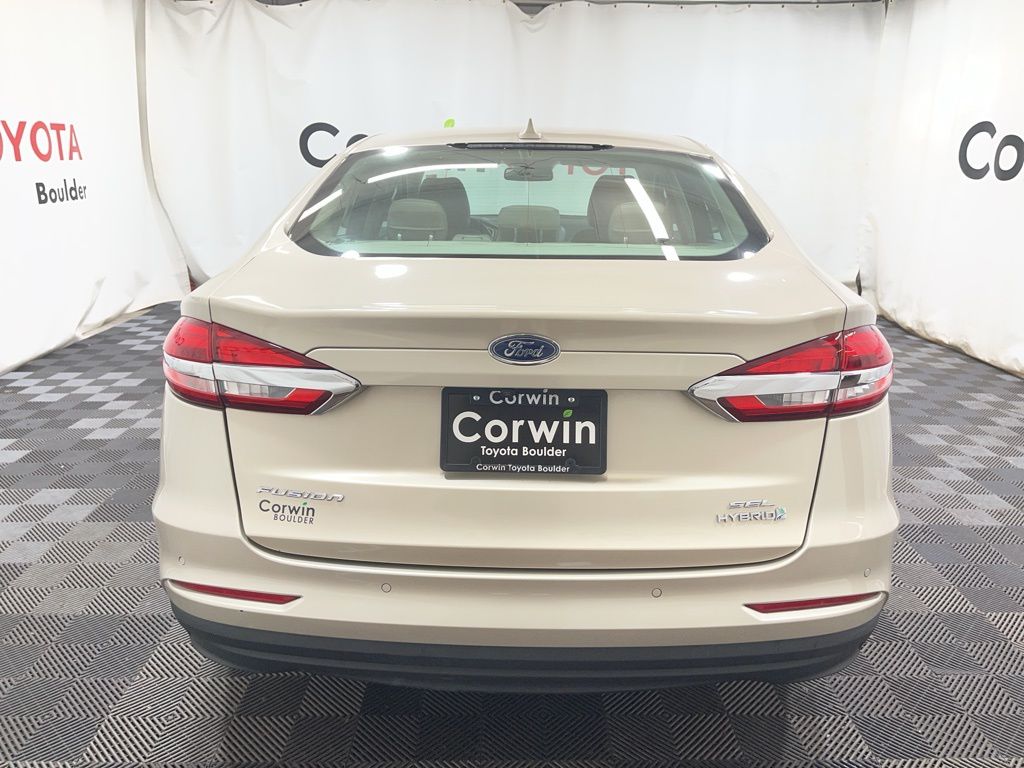 2019 Ford Fusion SEL Hybrid photo 3