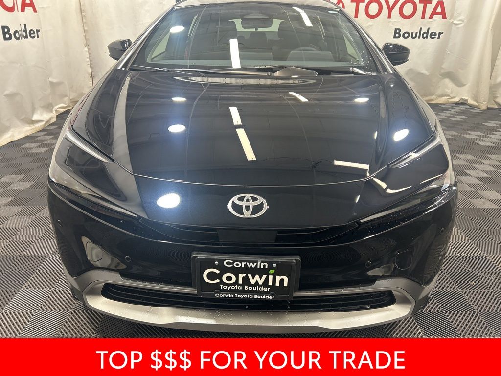 2026 Toyota Prius photo 2