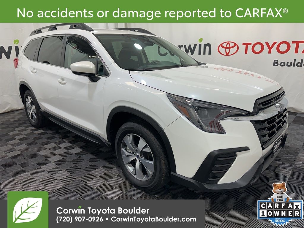 2024 Subaru Ascent Premium's photo