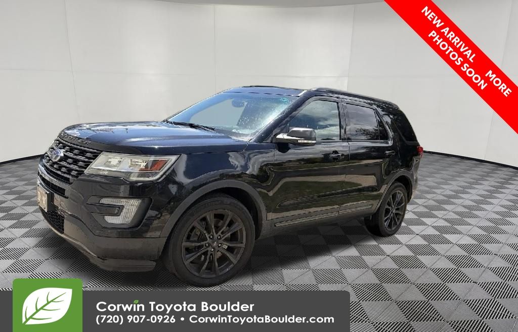 2017 Ford Explorer XLT 4WD's photo