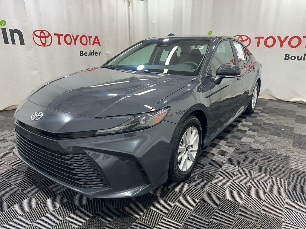 2025 Toyota Camry LE photo 3