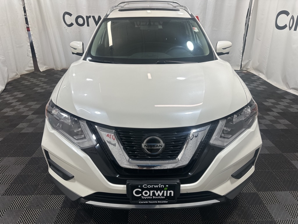Used 2018 Nissan Rogue SV with VIN JN8AT2MV4JW354927 for sale in Boulder, CO